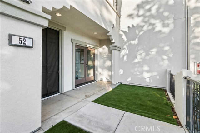 Image 2 of 30 For 52 Preston  