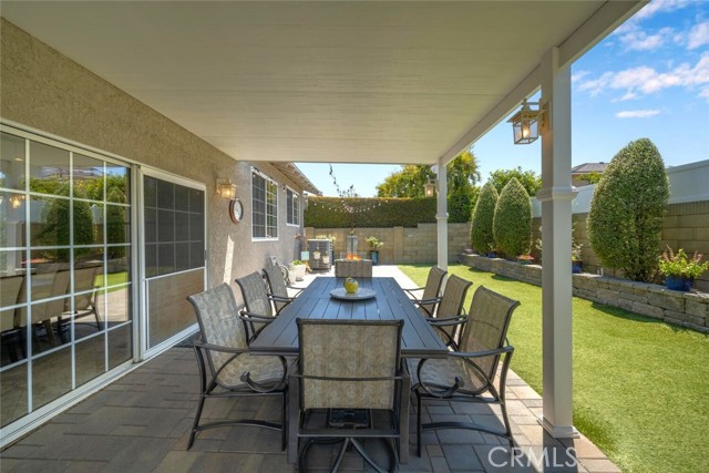 6786 Molokai Drive, Cypress CA: https://media.crmls.org/medias/528e7470-3aaf-42a2-9bee-70146d203055.jpg