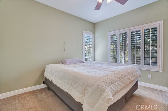 234 Gallery Way, Tustin CA: https://media.crmls.org/medias/528e99ea-20a3-42f1-b8e9-6df8eb81fdbd.jpg