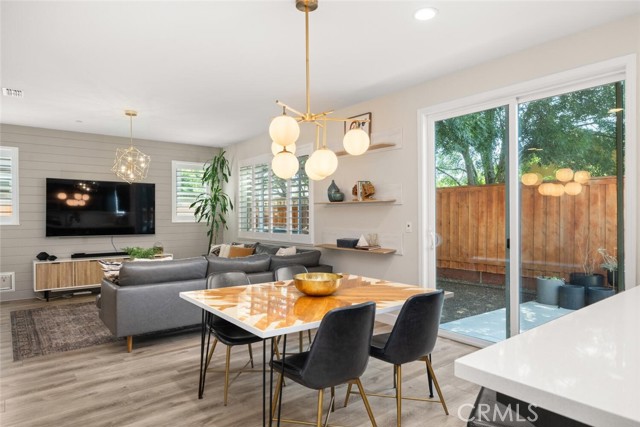 27 Bentwater loop, Chico CA: https://media.crmls.org/medias/5290c075-0f20-443e-a1a9-8743e2978d81.jpg