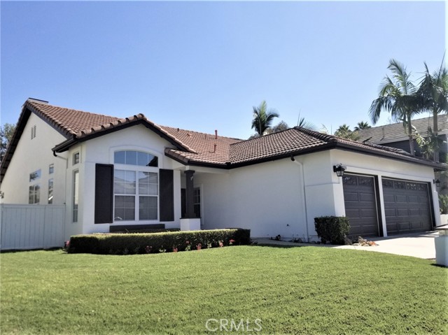 Detail Gallery Image 2 of 31 For 2031 via Vina, San Clemente,  CA 92673 - 4 Beds | 2 Baths