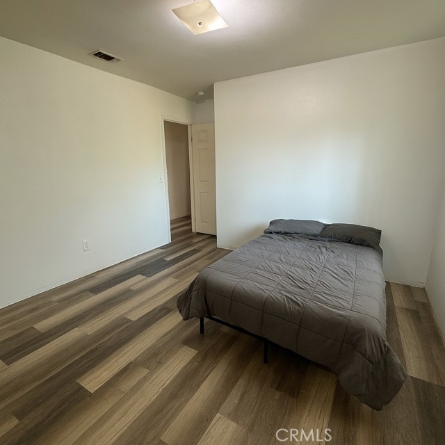 22665 Little Beaver, Apple Valley CA: https://media.crmls.org/medias/5291bd64-ff6d-49b2-8197-8aeb8051ae43.jpg