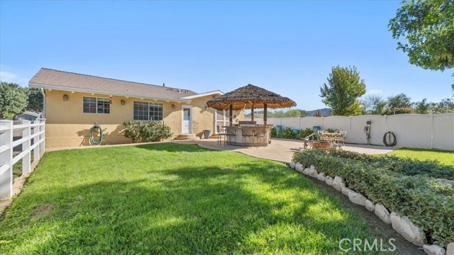 Detail Gallery Image 2 of 42 For 4028 Center, Norco,  CA 92860 - 2 Beds | 2 Baths
