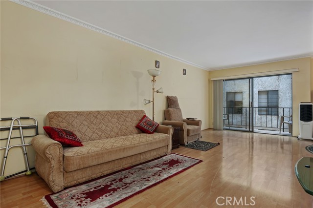 Detail Gallery Image 3 of 15 For 7300 Franklin Ave #354,  Los Angeles,  CA 90046 - 1 Beds | 1 Baths