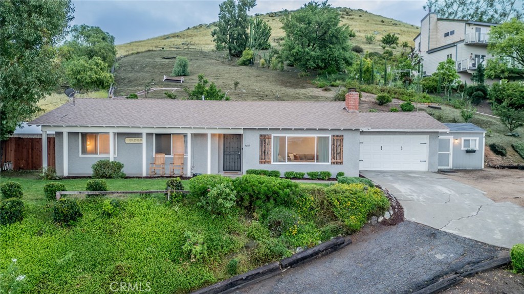 4659 Crestview
