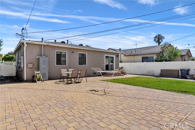 4103 Artesia Boulevard, Torrance CA: https://media.crmls.org/medias/5293d7d9-b55f-466b-85cb-0cfafebb563f.jpg