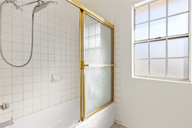 Detail Gallery Image 27 of 43 For 3697 Summer Ln, Baldwin Park,  CA 91706 - 3 Beds | 2/1 Baths