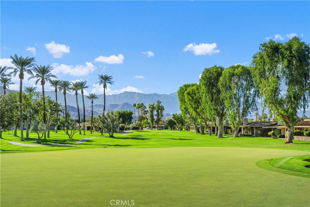 MLS #OC25252368 image #23