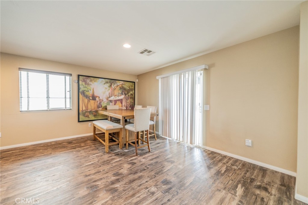 MLS #DW25223269 image #10