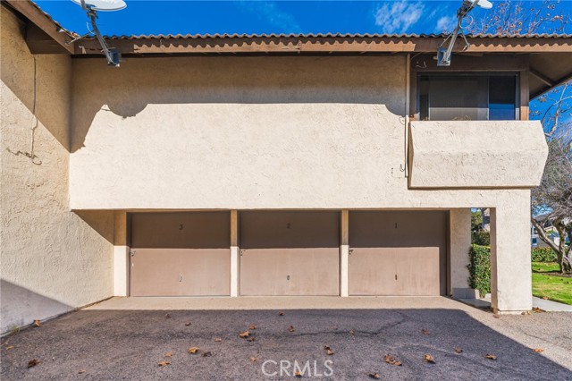 Detail Gallery Image 21 of 27 For 2155 Canyon #D,  Costa Mesa,  CA 92627 - 2 Beds | 1 Baths