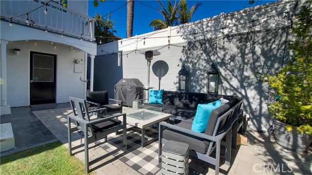 714 Paulina Avenue, Redondo Beach, California 90277, 4 Bedrooms Bedrooms, ,2 BathroomsBathrooms,Residential,Sold,Paulina,PV22037903