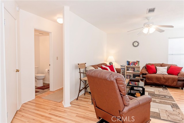 44250 62nd W Street, Lancaster CA: https://media.crmls.org/medias/52982115-5763-484f-81bc-0c162995e4a7.jpg
