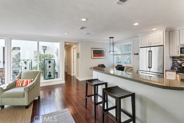 Detail Gallery Image 7 of 40 For 11 Avenida Castilla a,  Laguna Woods,  CA 92637 - 2 Beds | 1/1 Baths