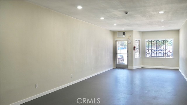 MLS #SB25176280 image #9