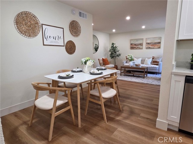 Detail Gallery Image 3 of 3 For 1718 E Commonwealth Ave #102,  Fullerton,  CA 92831 - 2 Beds | 2 Baths