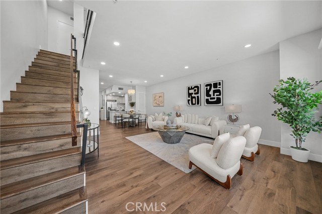 Detail Gallery Image 2 of 43 For 1401 Mission St #208,  South Pasadena,  CA 91030 - 2 Beds | 2/1 Baths