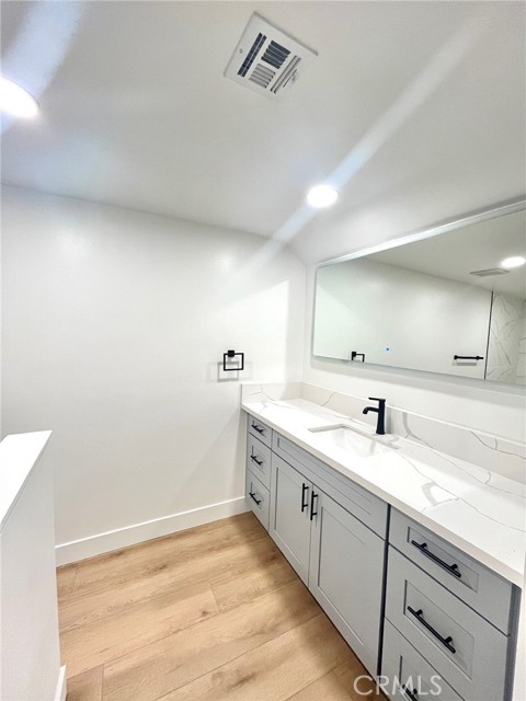 Detail Gallery Image 11 of 16 For 80 N Raymond Ave #101,  Pasadena,  CA 91103 - 2 Beds | 2 Baths