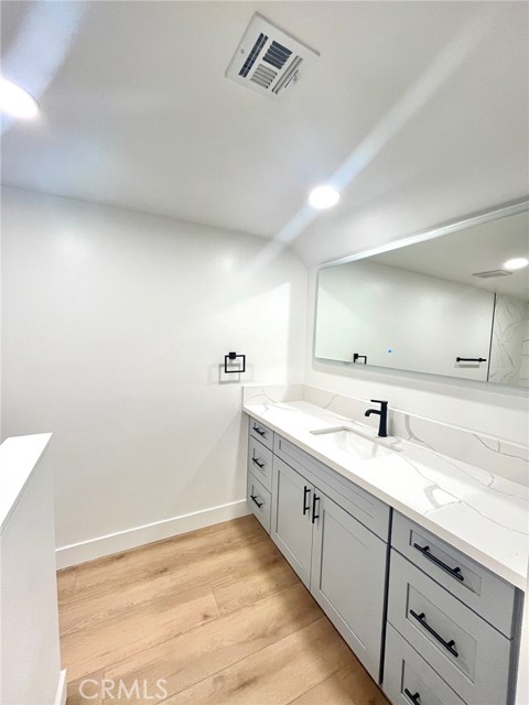 Detail Gallery Image 11 of 16 For 80 N Raymond Ave #101,  Pasadena,  CA 91103 - 2 Beds | 2 Baths