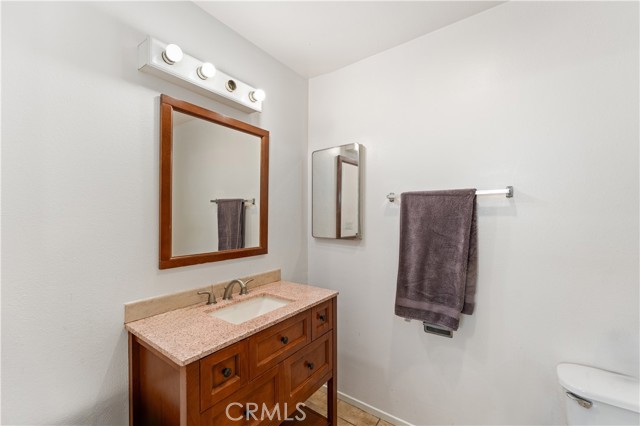 14802 Newport Avenue, Tustin CA: https://media.crmls.org/medias/529f08b3-9708-4f06-b17d-6d59074584ac.jpg