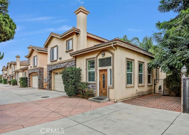 Detail Gallery Image 2 of 28 For 5517 Welland Ave Unit E,  Temple City,  CA 91780 - 3 Beds | 3 Baths