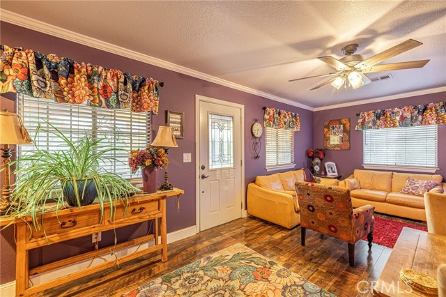 Detail Gallery Image 13 of 49 For 43156 41st St, Lancaster,  CA 93536 - 2 Beds | 1 Baths