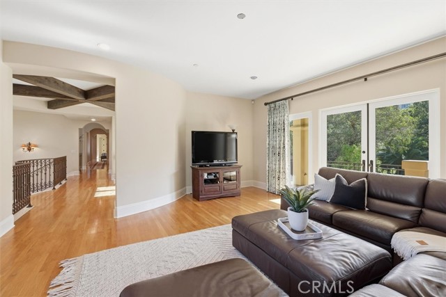 Detail Gallery Image 34 of 59 For 1852 Sharon, Santa Ana,  CA 92705 - 5 Beds | 4/1 Baths