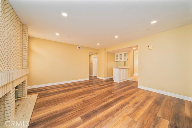 9531 Montanza Way, Buena Park CA: https://media.crmls.org/medias/52a12655-f548-4642-a9a2-44bd91e92a7a.jpg