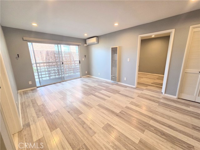 Detail Gallery Image 9 of 26 For 327 Chestnut, Long Beach,  CA 90802 - 2 Beds | 2 Baths