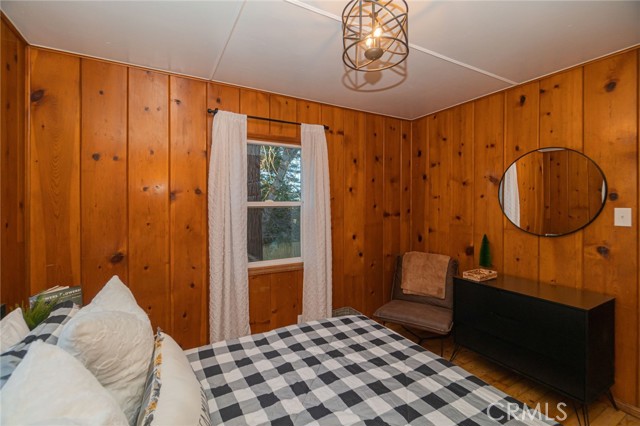 627 Rose Lane, Twin Peaks, CA 92391