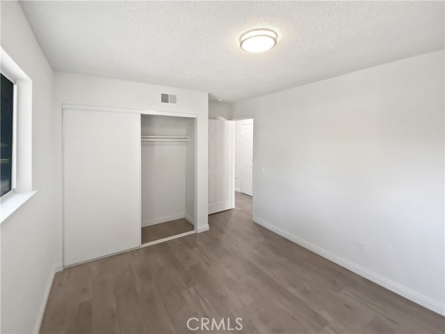 1307 W 8th Street, Upland CA: https://media.crmls.org/medias/52a34b96-488c-4361-aa12-330c5a68a60a.jpg