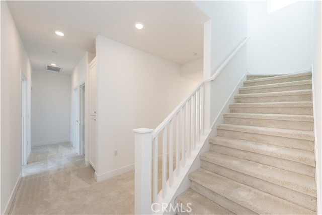 Detail Gallery Image 12 of 46 For 363 Proctor, Irvine,  CA 92618 - 4 Beds | 3/1 Baths