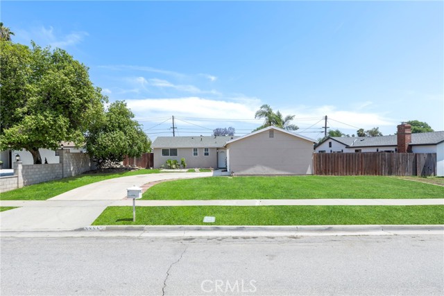 8888 Patrero Street, Riverside CA: https://media.crmls.org/medias/52a412fe-b932-45cd-857b-f2fa3c2da468.jpg