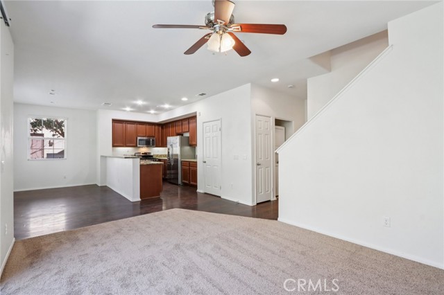 Detail Gallery Image 5 of 22 For 44929 Bellflower Ln, Temecula,  CA 92592 - 3 Beds | 2/1 Baths