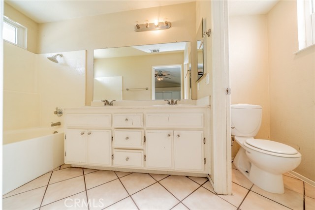 Detail Gallery Image 27 of 46 For 1541 Caron Ct, Perris,  CA 92571 - 4 Beds | 3 Baths