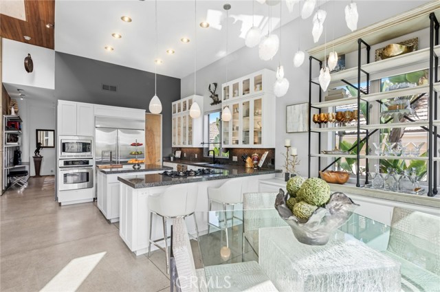 3251 Rimcrest Circle, Laguna Beach CA: https://media.crmls.org/medias/52a50006-12a4-4df0-aa3b-b69a6ab44fe7.jpg