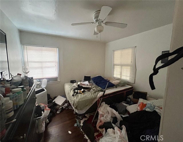1176 Laurel Avenue, Pomona CA: https://media.crmls.org/medias/52a50d8b-fb23-4d54-a1e1-808cc2639f28.jpg