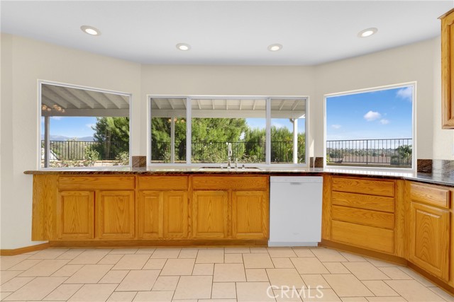 Detail Gallery Image 17 of 59 For 23496 via Breve, Mission Viejo,  CA 92691 - 4 Beds | 2/1 Baths