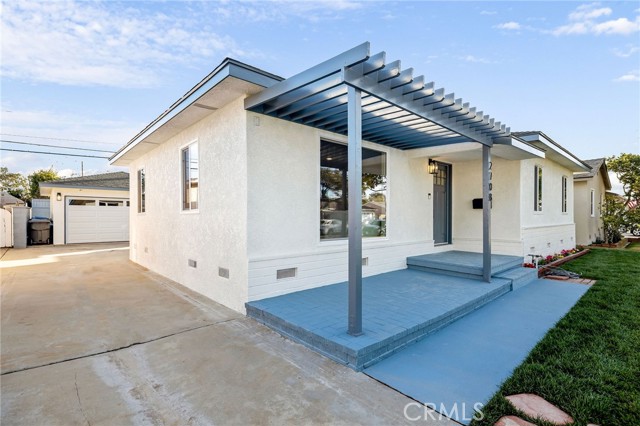 2708 Spreckels Lane, Redondo Beach, California 90278, 3 Bedrooms Bedrooms, ,2 BathroomsBathrooms,Residential,Sold,Spreckels,SB22026607