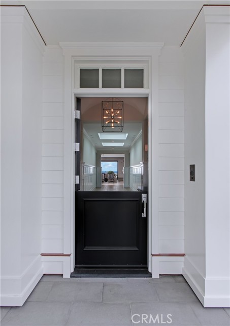 Detail Gallery Image 4 of 30 For 862 Sandcastle, Corona Del Mar,  CA 92625 - 4 Beds | 4/1 Baths