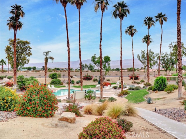 78209 Indigo Drive, La Quinta CA: https://media.crmls.org/medias/52a752eb-2d30-4642-a582-1c11c080e358.jpg