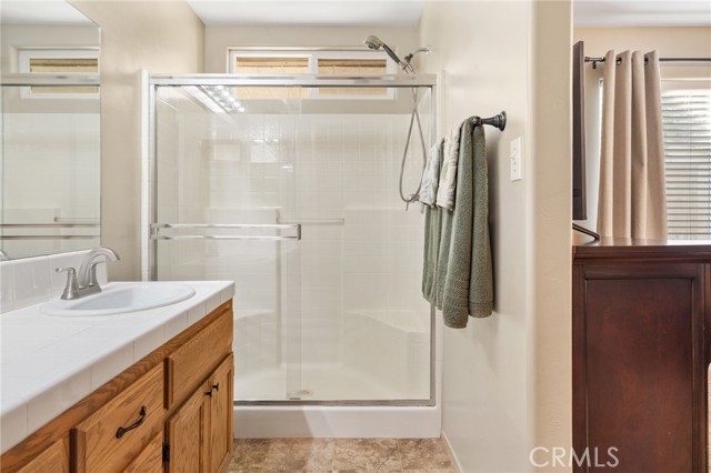 Detail Gallery Image 12 of 31 For 10113 Thistledown, Bakersfield,  CA 93312 - 3 Beds | 2 Baths