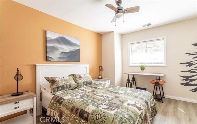 Detail Gallery Image 10 of 12 For 27981 Rainbow Dr, Lake Arrowhead,  CA 92352 - 3 Beds | 1/1 Baths