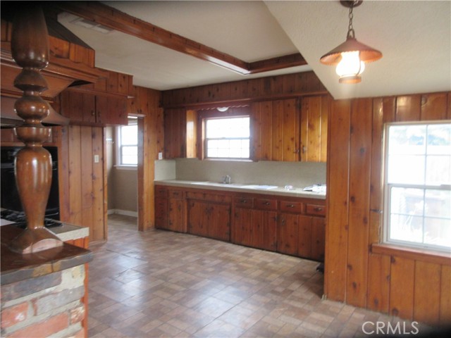 15185 Cobalt, Sylmar CA: https://media.crmls.org/medias/52a81c67-0724-4063-bc96-966d121f3e0d.jpg