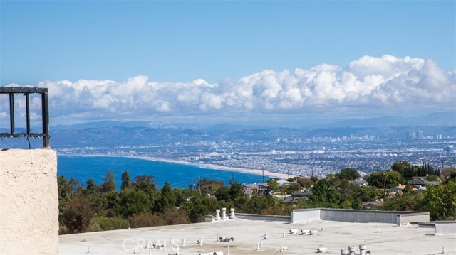 28121 Highridge, Rolling Hills Estates, California 90275, 1 Bedroom Bedrooms, ,1 BathroomBathrooms,Residential,For Sale,Highridge,SB26075751