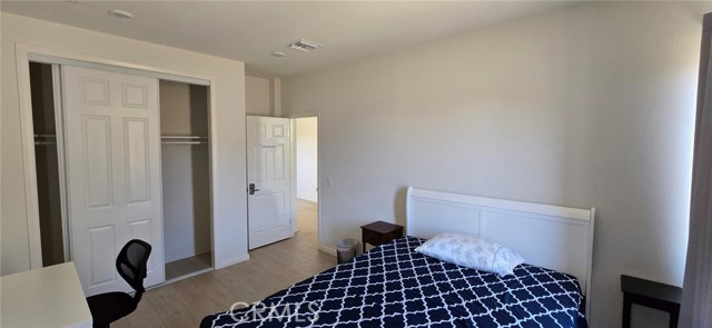 19427 Seeding Palace Circle, Riverside CA: https://media.crmls.org/medias/52a8fcea-6acf-4a24-bf02-70b87e945de6.jpg