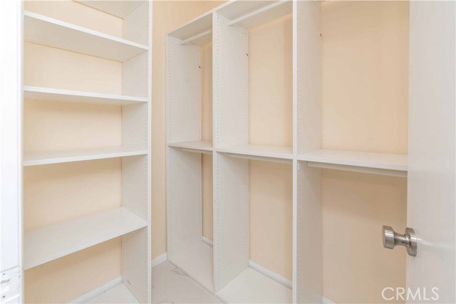 Detail Gallery Image 32 of 44 For 536 Myrtle St, Glendale,  CA 91203 - 2 Beds | 2 Baths