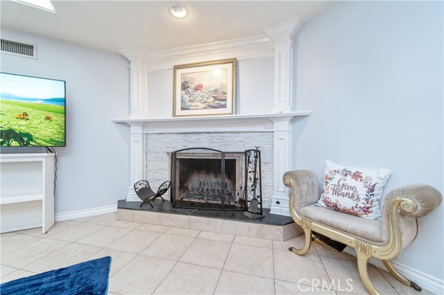 Detail Gallery Image 18 of 26 For 127 W Cliffwood Ave, Anaheim,  CA 92802 - 3 Beds | 2/1 Baths