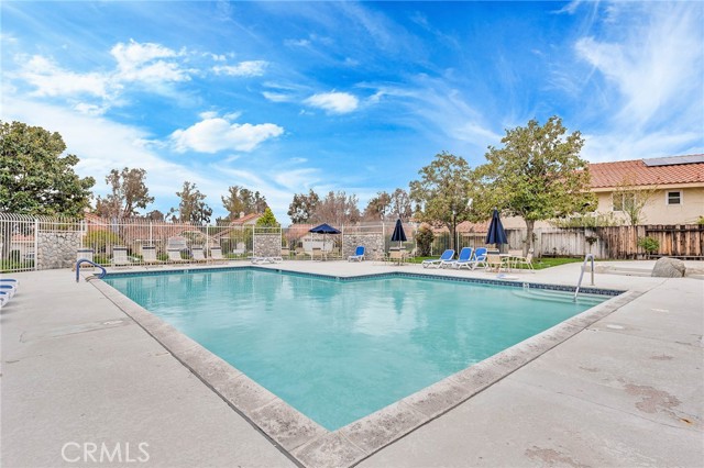Detail Gallery Image 35 of 42 For 15656 Meadow Dr, Canyon Country,  CA 91387 - 3 Beds | 2 Baths