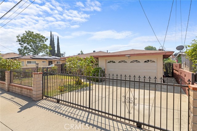 14358 1/2 Jeanette Lane, Baldwin Park CA: https://media.crmls.org/medias/52ac0b4e-1eb8-4b2b-b99e-00ebe1b1e1f8.jpg