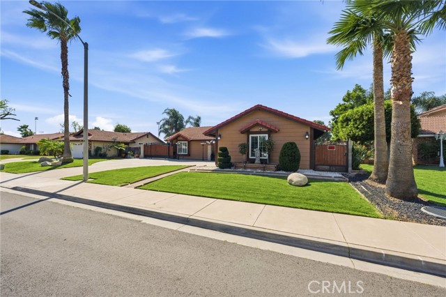 Detail Gallery Image 5 of 49 For 13193 Adeline, Moreno Valley,  CA 92553 - 3 Beds | 2 Baths